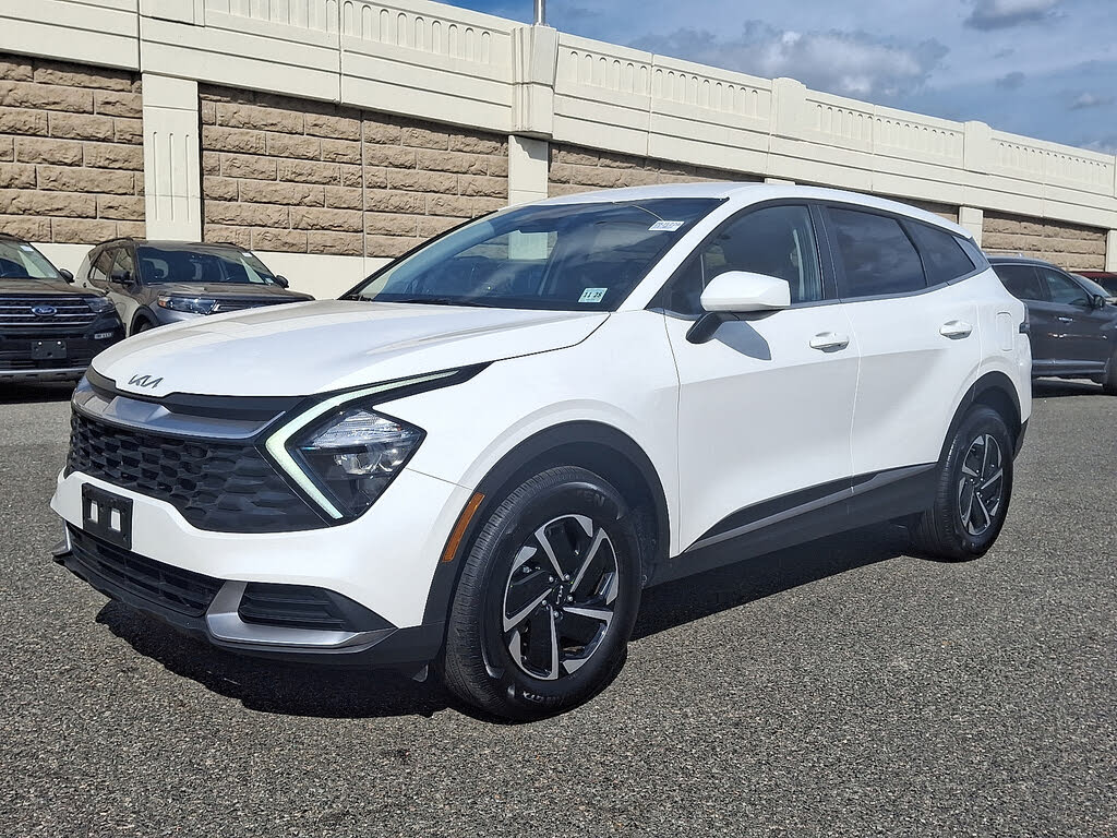 2023 Kia Sportage Hybrid LX AWD