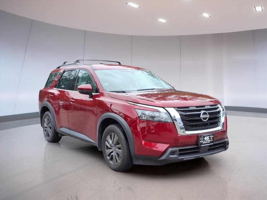 2023 Nissan Pathfinder SV 4WD