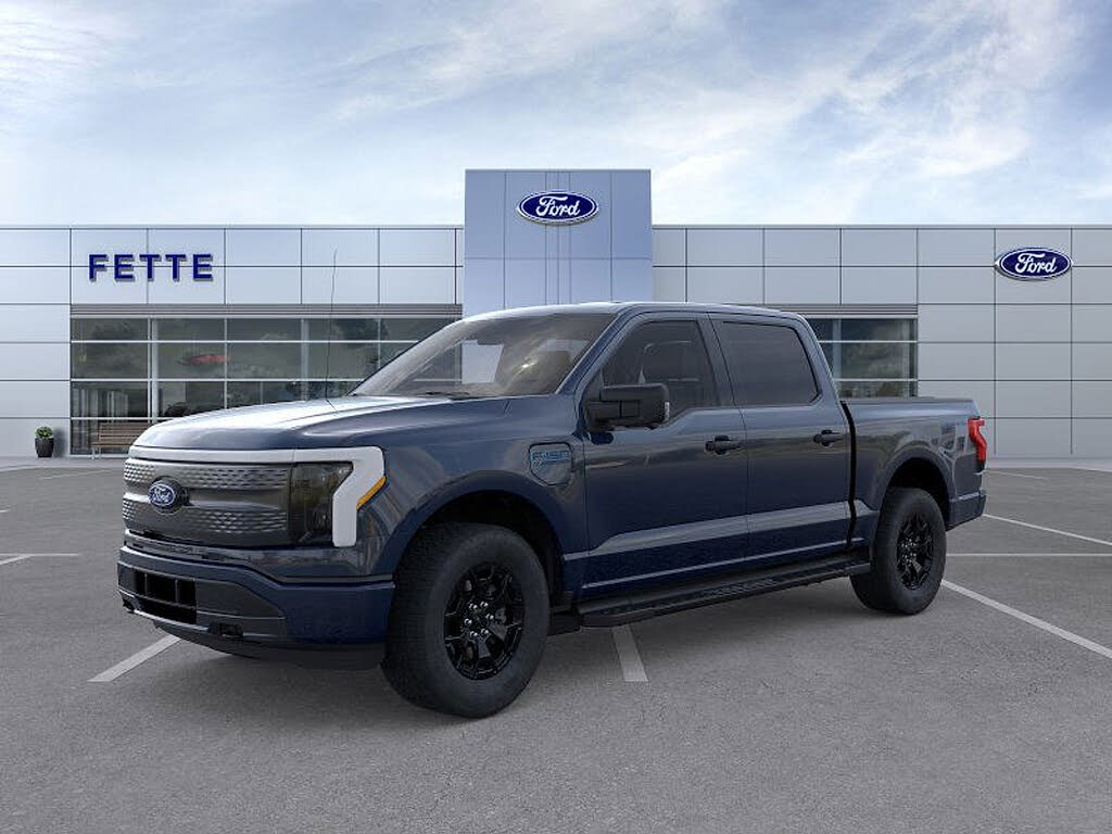 2025 Ford F-150 Lightning XLT SuperCrew AWD