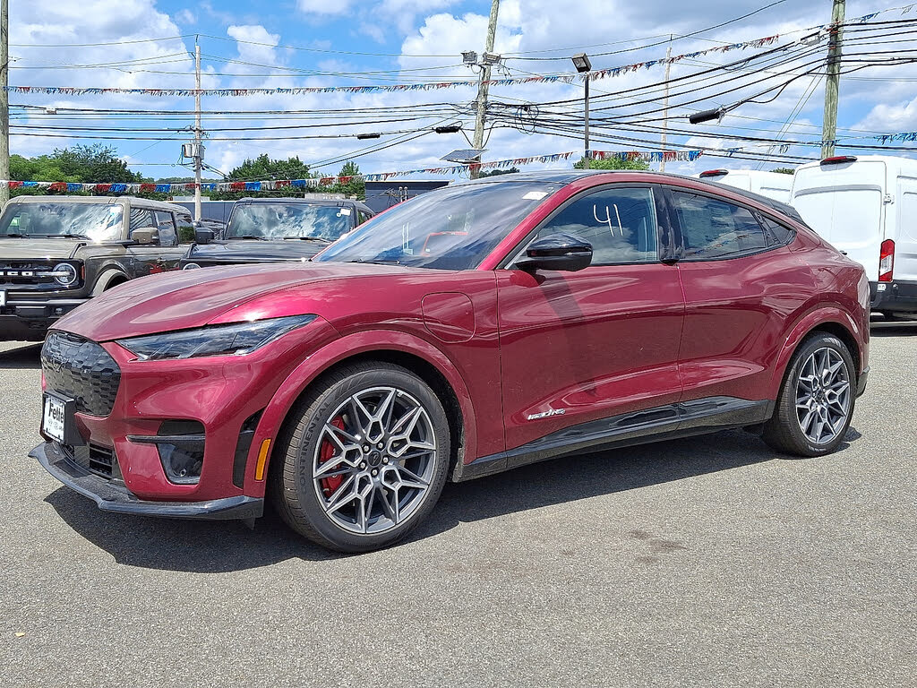 2025 Ford Mustang Mach-E GT AWD