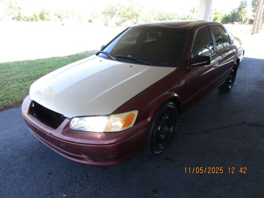 2000 Toyota Camry