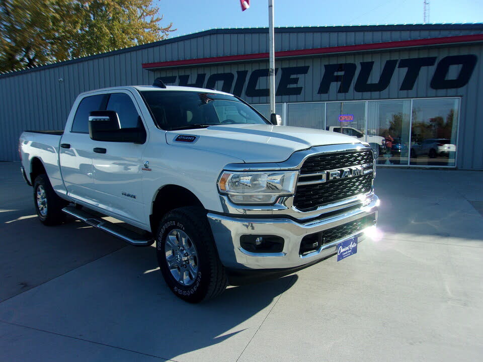 2024 RAM 2500 Big Horn Crew Cab 4WD