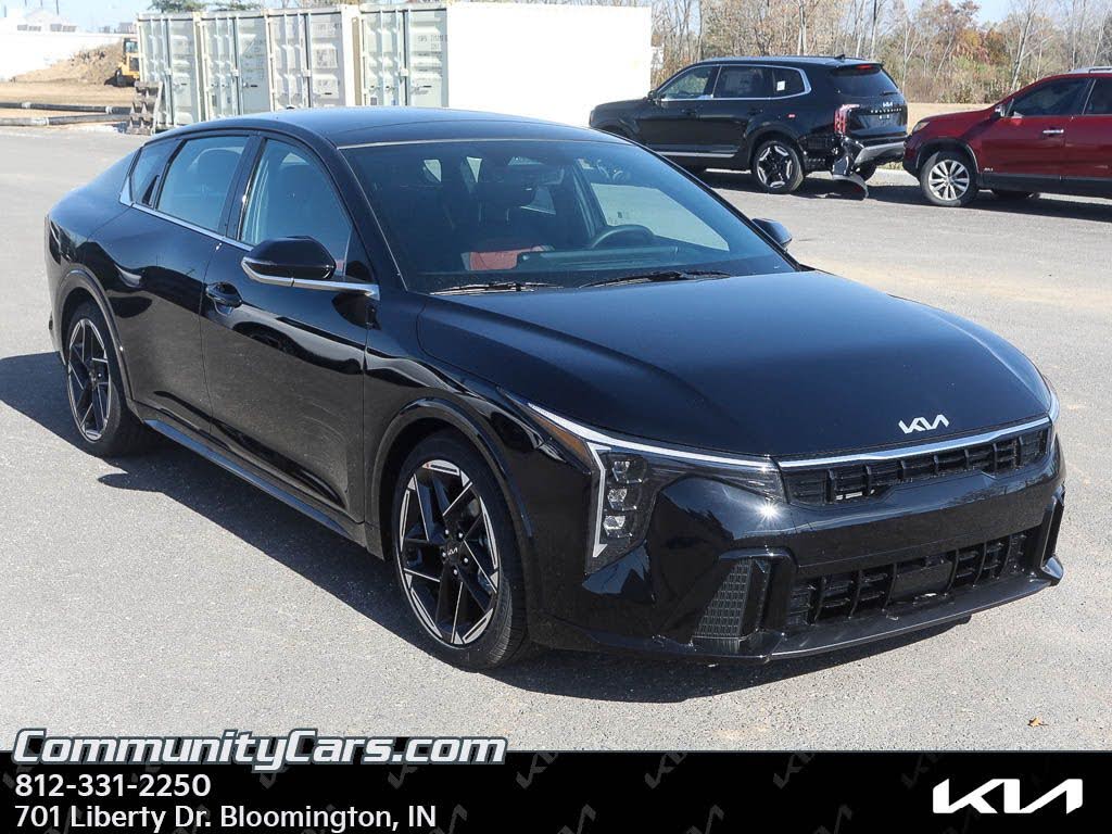 2025 Kia K4 GT-Line FWD
