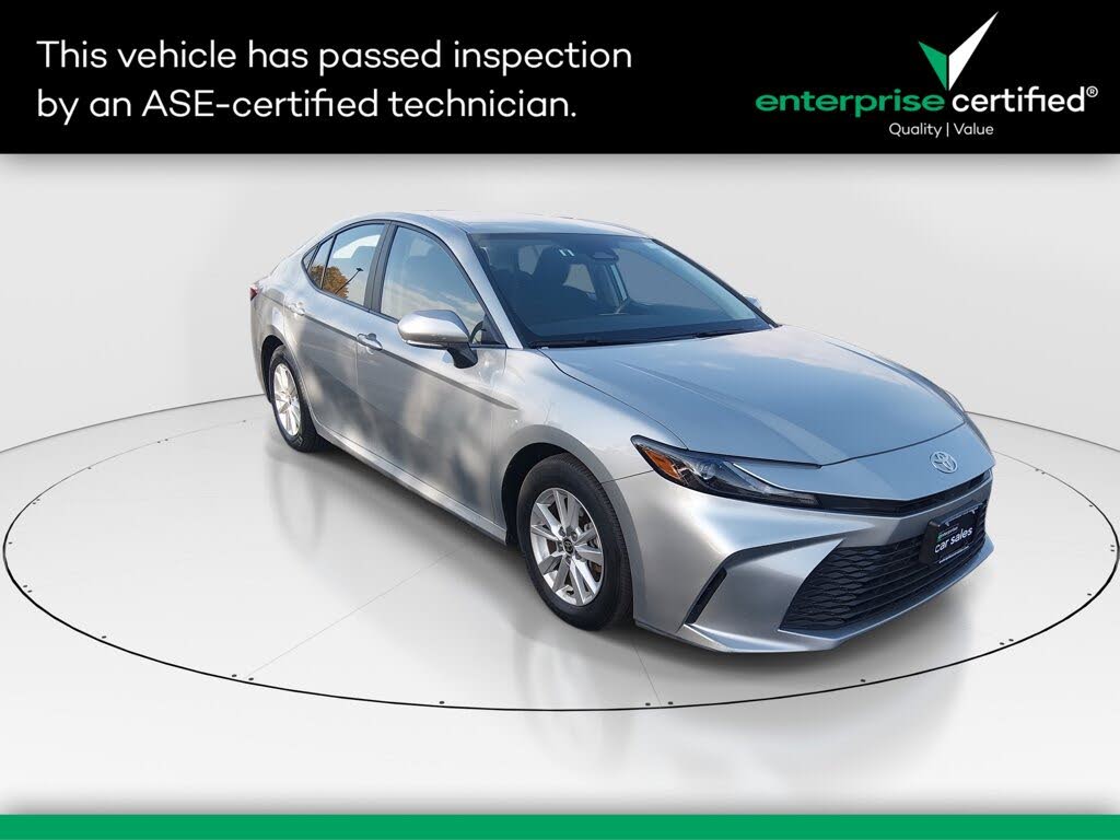 2025 Toyota Camry LE FWD