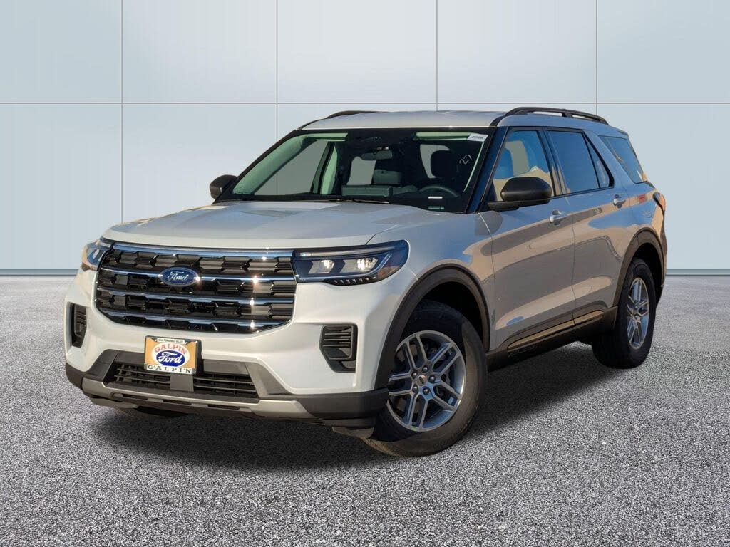 2026 Ford Explorer Active RWD