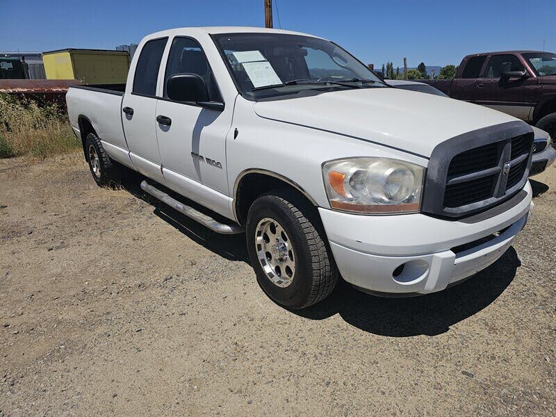 2006 Dodge RAM 1500 ST Quad Cab 4WD