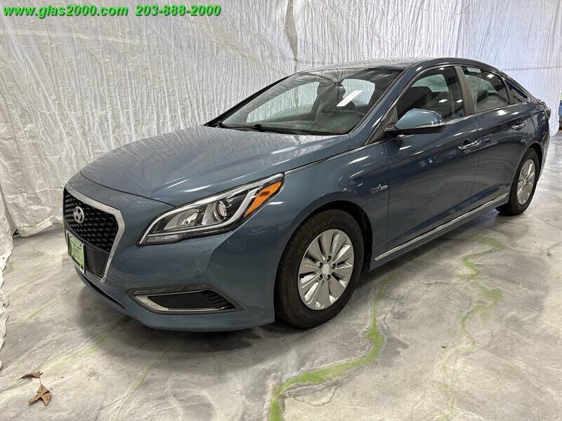 2016 Hyundai Sonata Hybrid SE FWD