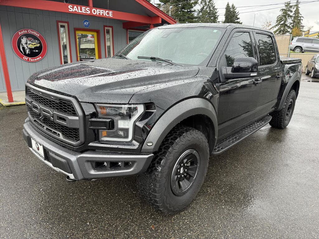 2018 Ford F-150 Raptor SuperCrew 4WD