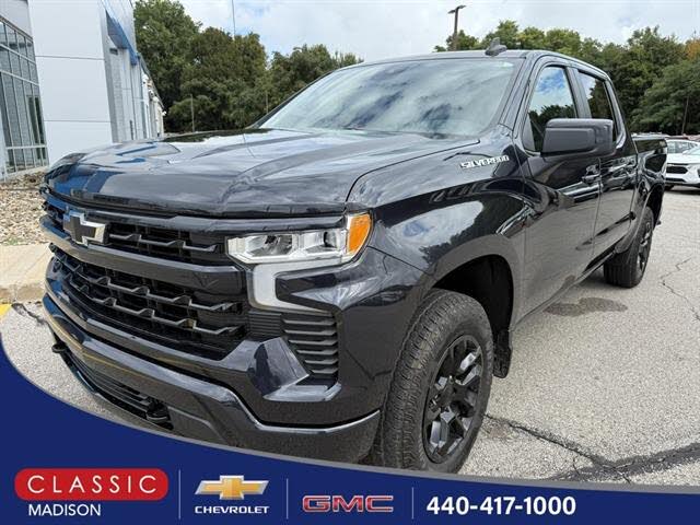 2022 Chevrolet Silverado 1500 RST Crew Cab 4WD