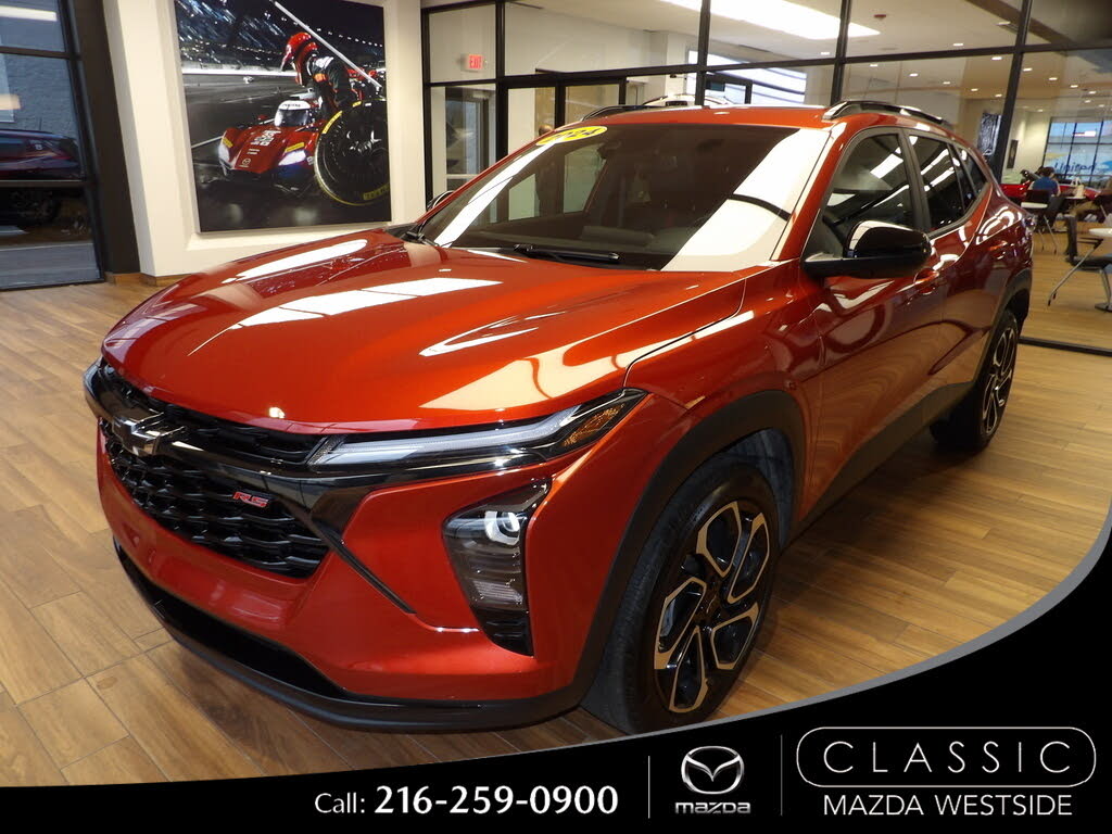 2024 Chevrolet Trax RS with 2RS FWD