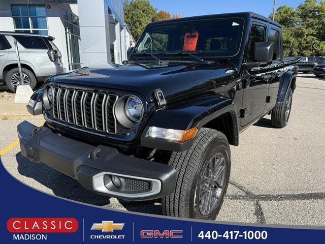 2024 Jeep Gladiator Sport Crew Cab 4WD