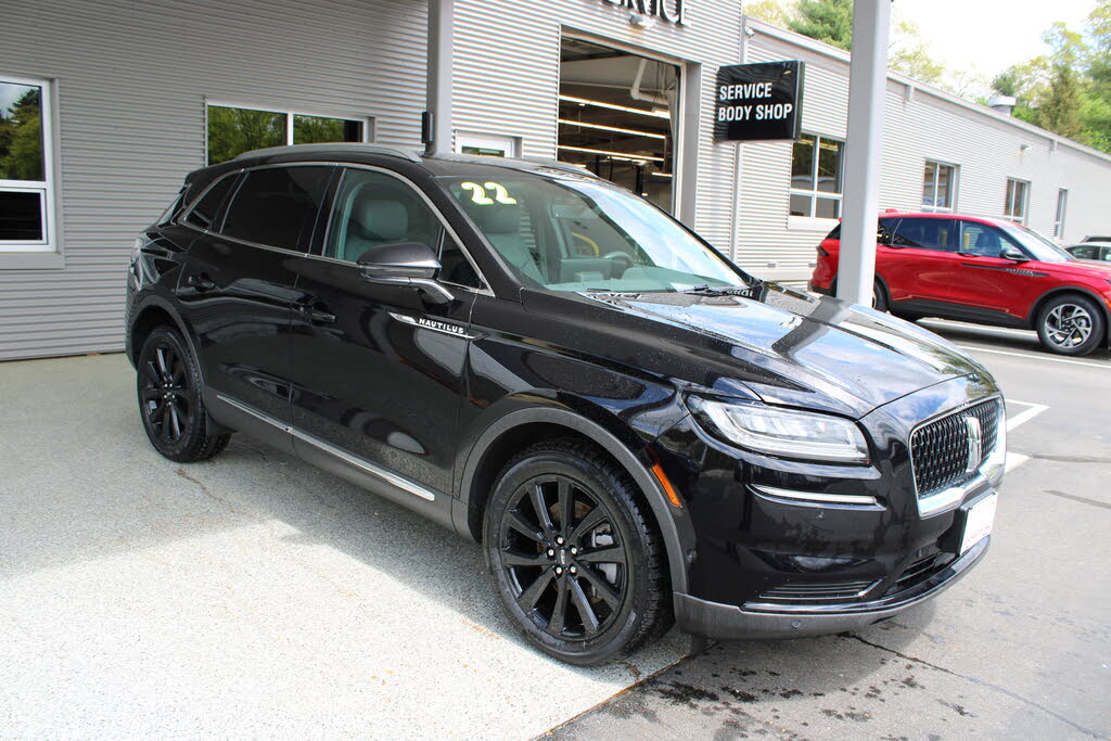 2022 Lincoln Nautilus Reserve AWD