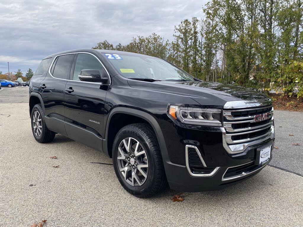 2023 GMC Acadia SLE AWD