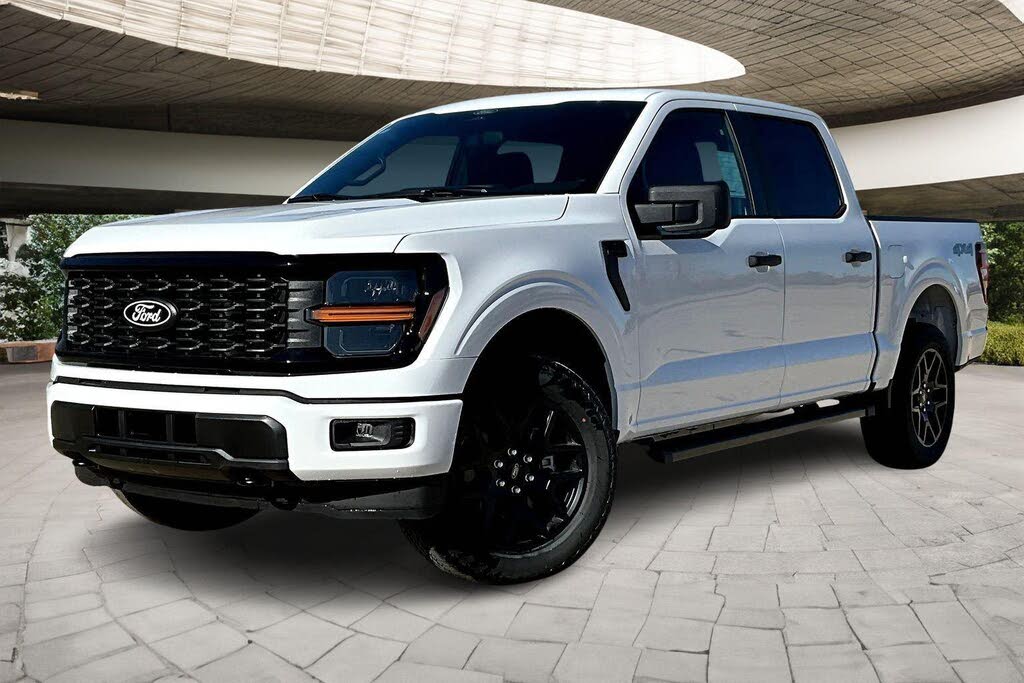 2025 Ford F-150 STX 4dr SuperCrew 4WD
