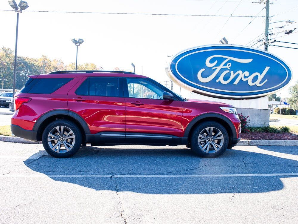2021 Ford Explorer XLT AWD