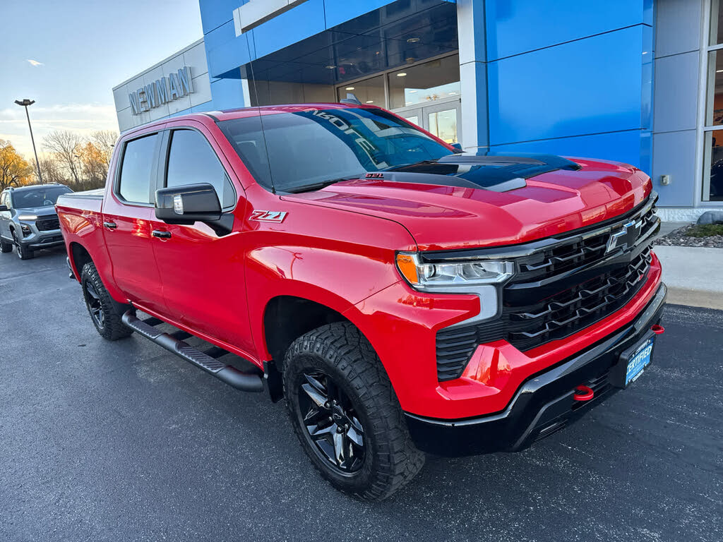 2022 Chevrolet Silverado 1500 LT Trail Boss Crew Cab 4WD