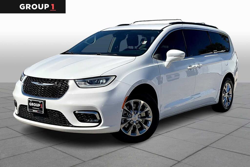 2022 Chrysler Pacifica Touring L AWD