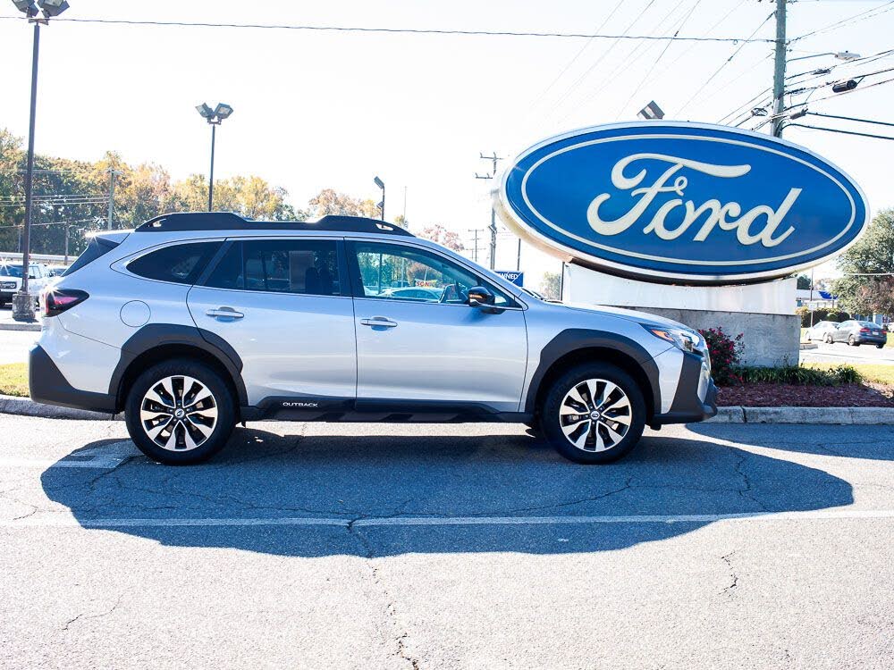 2023 Subaru Outback Limited AWD