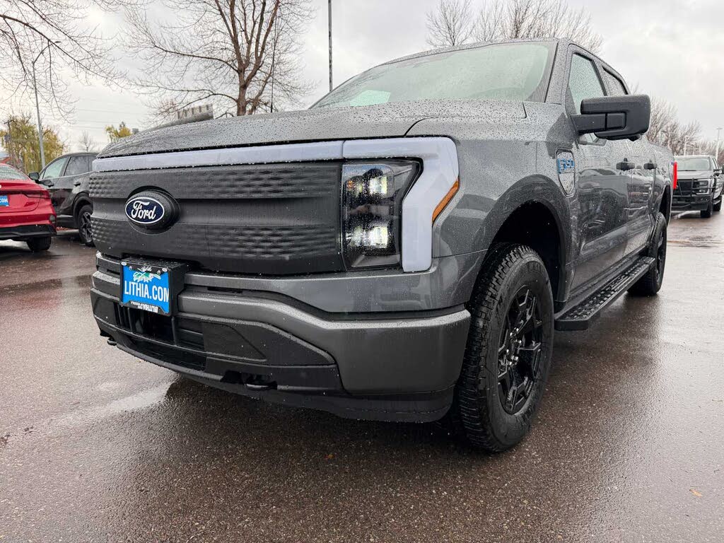 2025 Ford F-150 Lightning XLT SuperCrew AWD