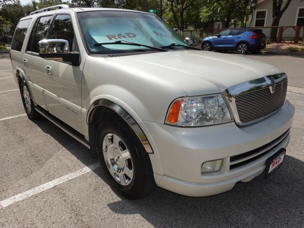 2005 Lincoln Navigator Luxury 4WD