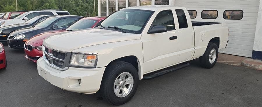 2008 Dodge Dakota SLT Extended Cab RWD
