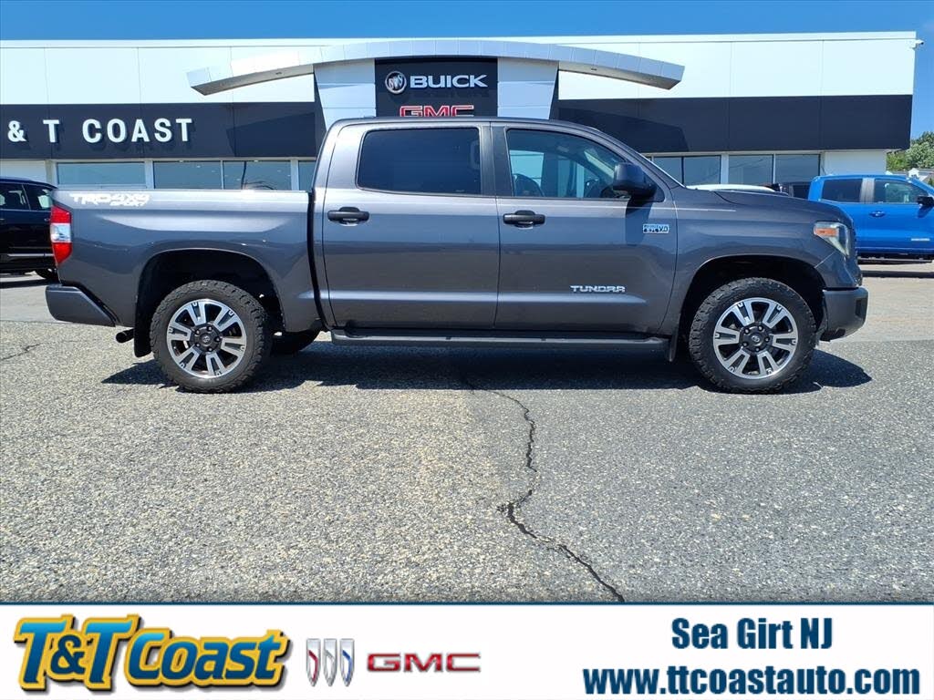 2020 Toyota Tundra SR5 CrewMax 4WD