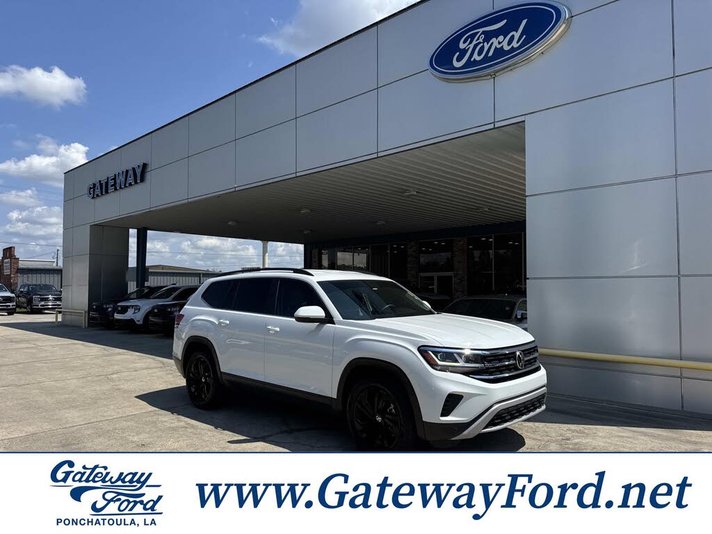 2022 Volkswagen Atlas SE FWD with Technology
