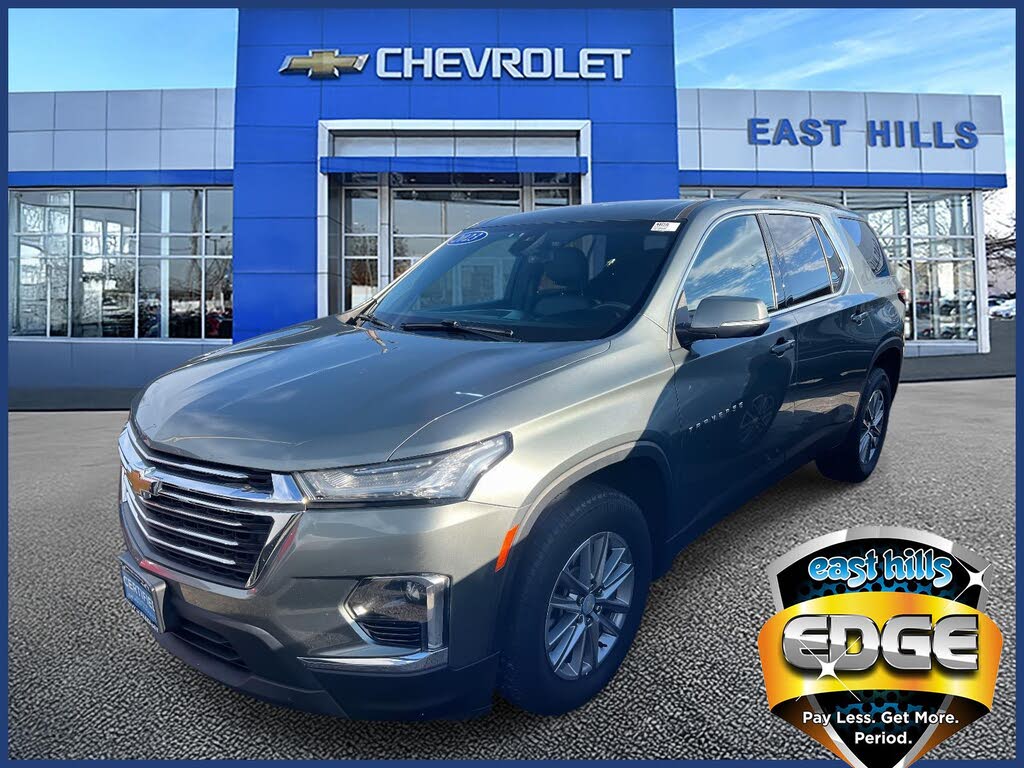 2023 Chevrolet Traverse LT Leather AWD