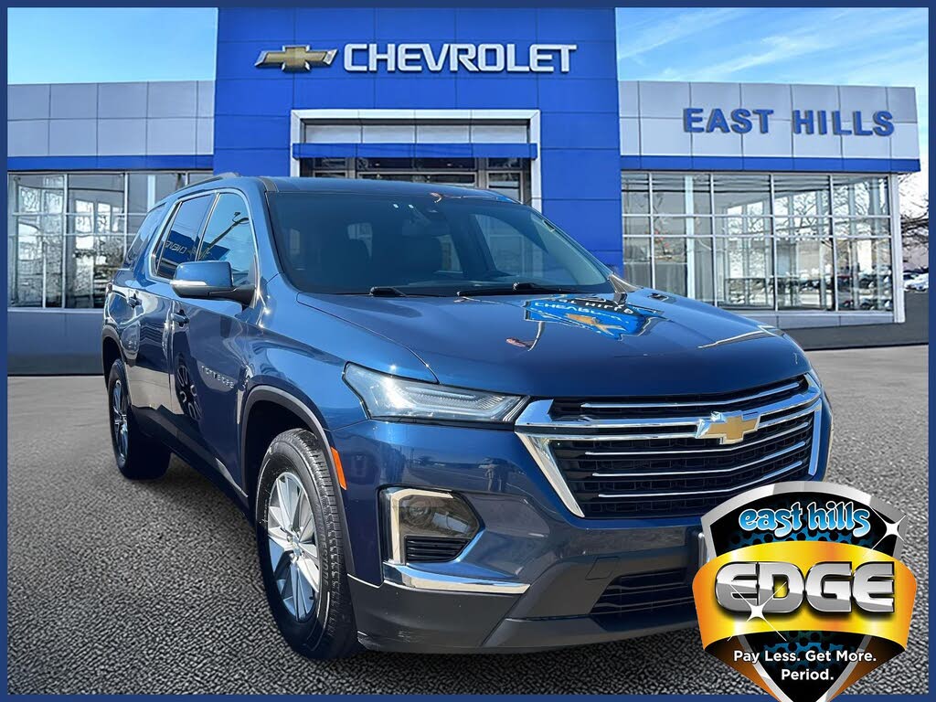 2023 Chevrolet Traverse LT Leather AWD