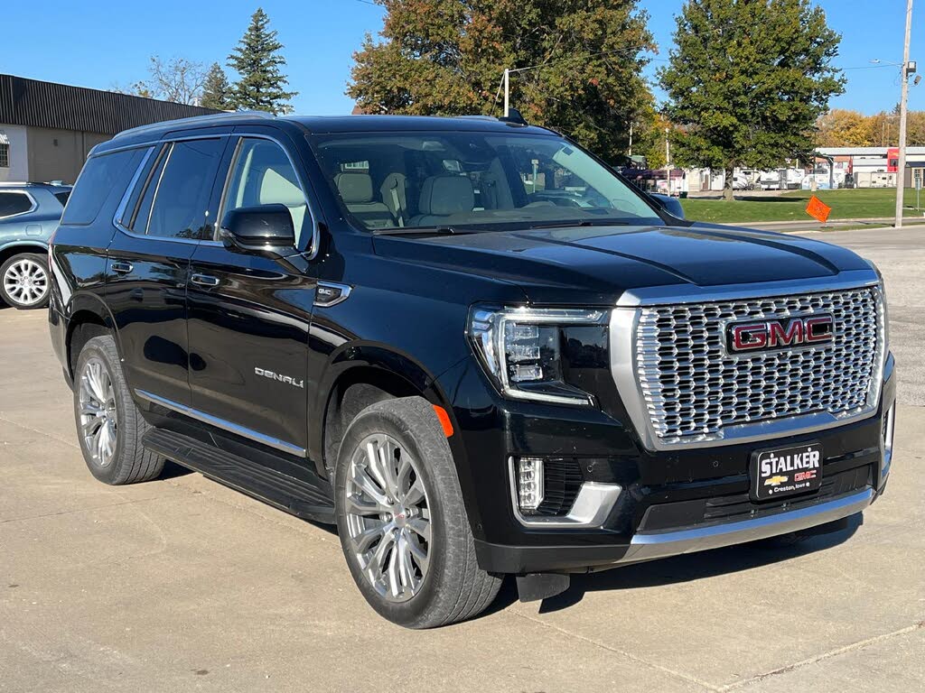 2023 GMC Yukon Denali 4WD