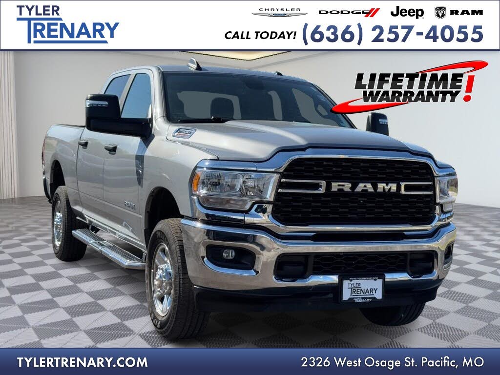 2024 RAM 2500 Big Horn Crew Cab 4WD