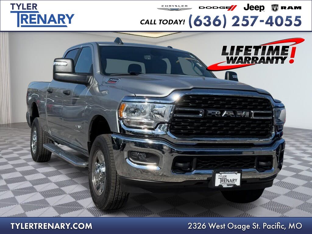 2024 RAM 2500 Big Horn Crew Cab 4WD