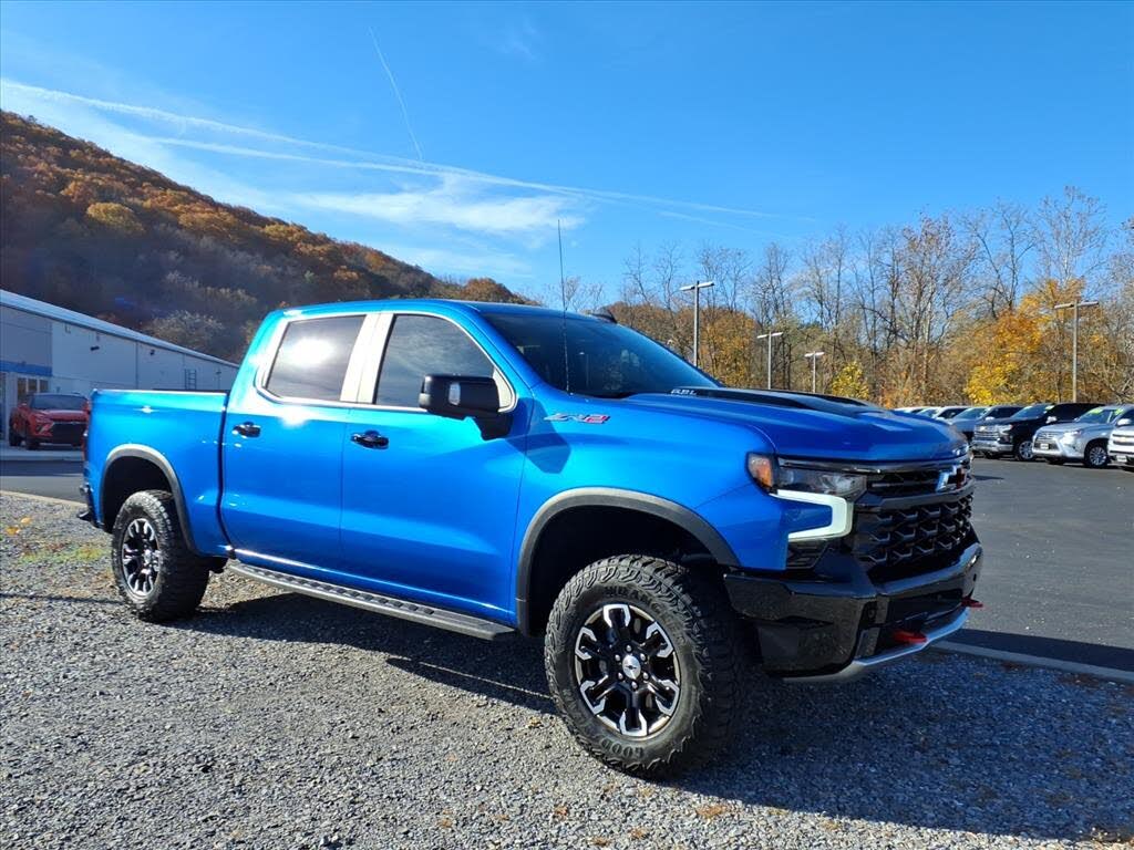 2025 Chevrolet Silverado 1500 ZR2 Crew Cab 4WD