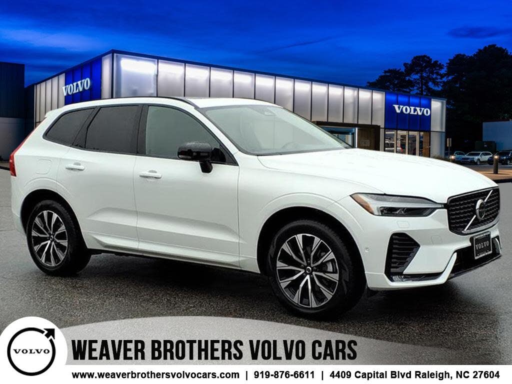 2025 Volvo XC60 B5 Plus Dark Theme AWD