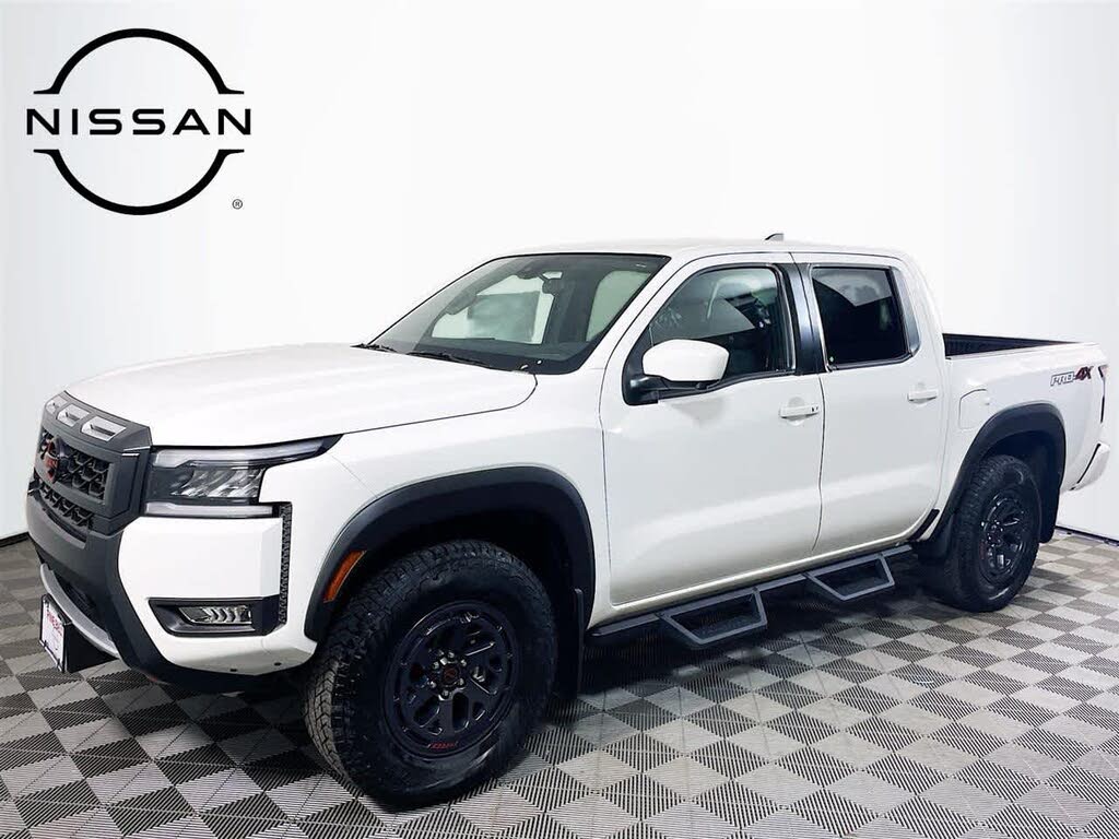2026 Nissan Frontier PRO-4X Crew Cab 4WD