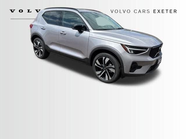 2026 Volvo XC40 B5 Plus AWD