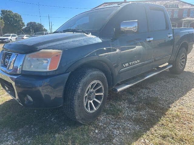 2015 Nissan Titan SV Crew Cab