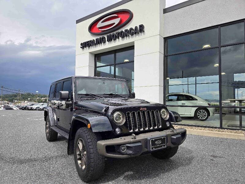 2016 Jeep Wrangler Unlimited Sahara 4WD