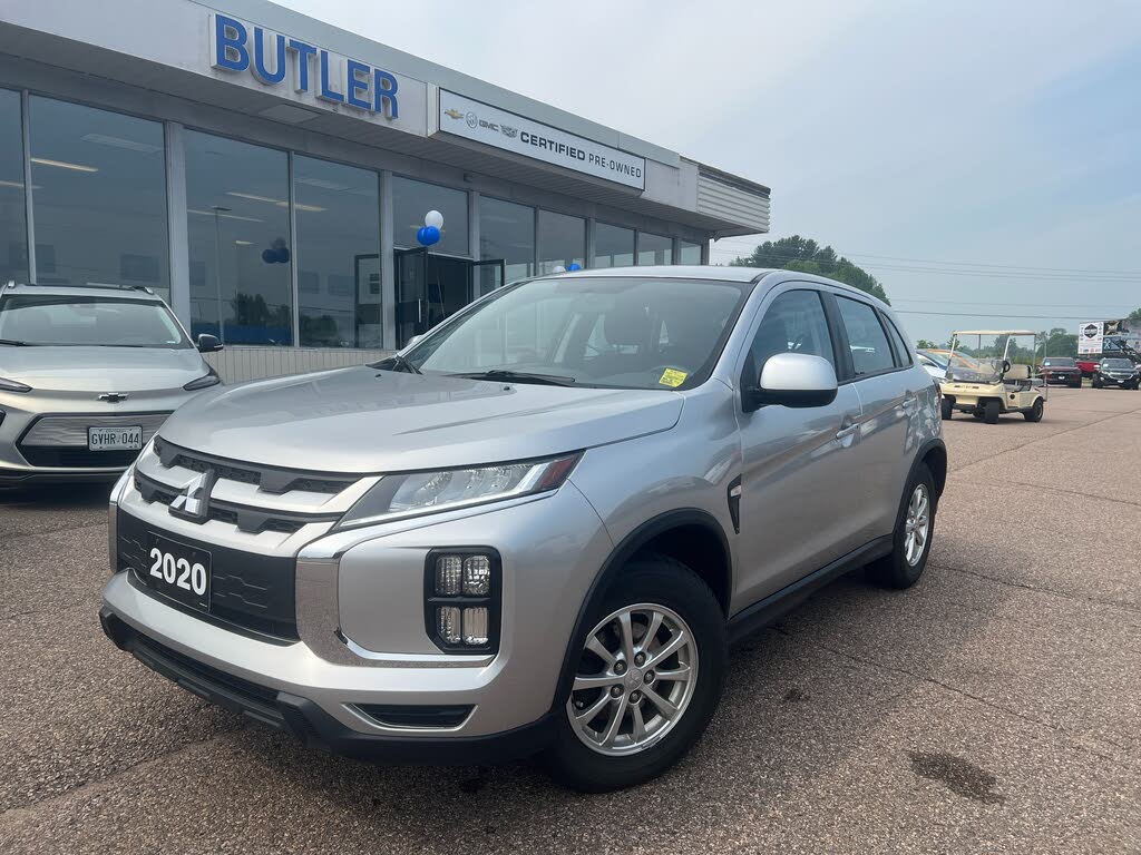 2020 Mitsubishi RVR SE FWD