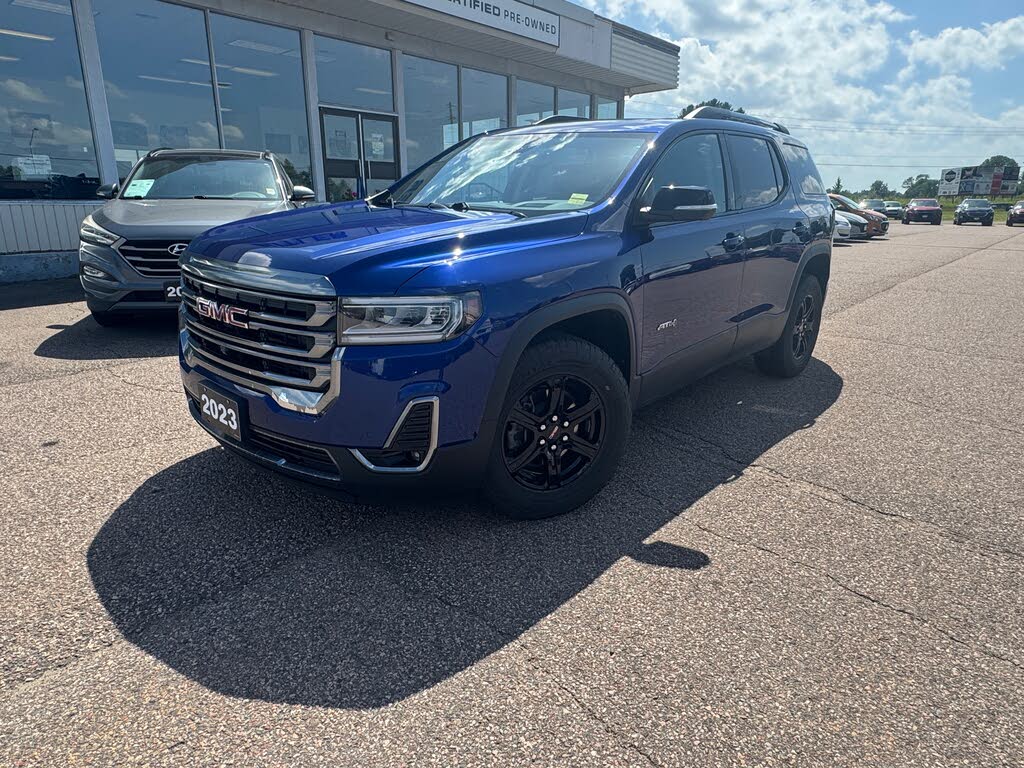 2023 GMC Acadia AT4 AWD