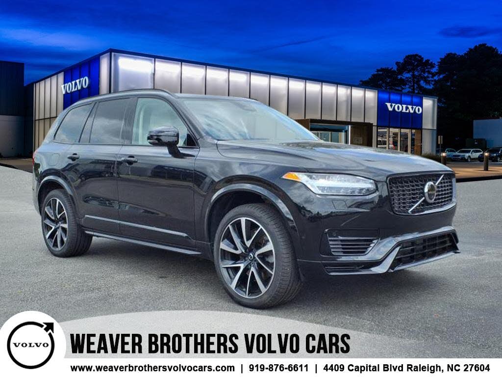 2023 Volvo XC90 Recharge T8 Plus Dark Theme eAWD