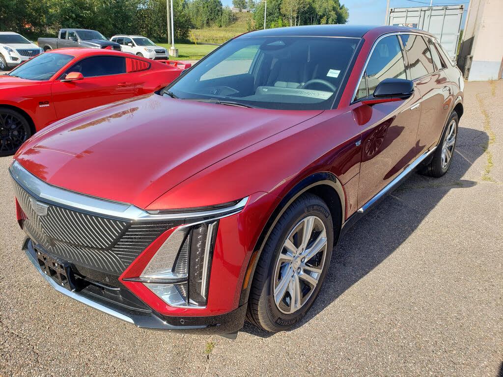 2024 Cadillac LYRIQ Tech AWD