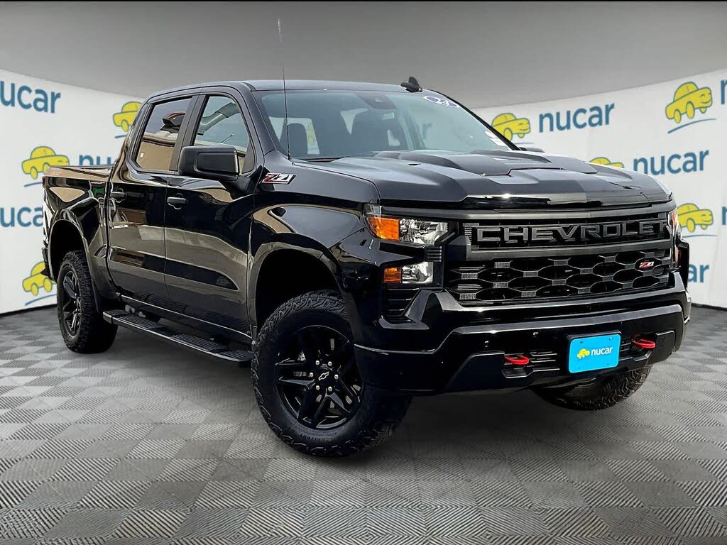 2024 Chevrolet Silverado 1500 Custom Trail Boss Crew Cab 4WD