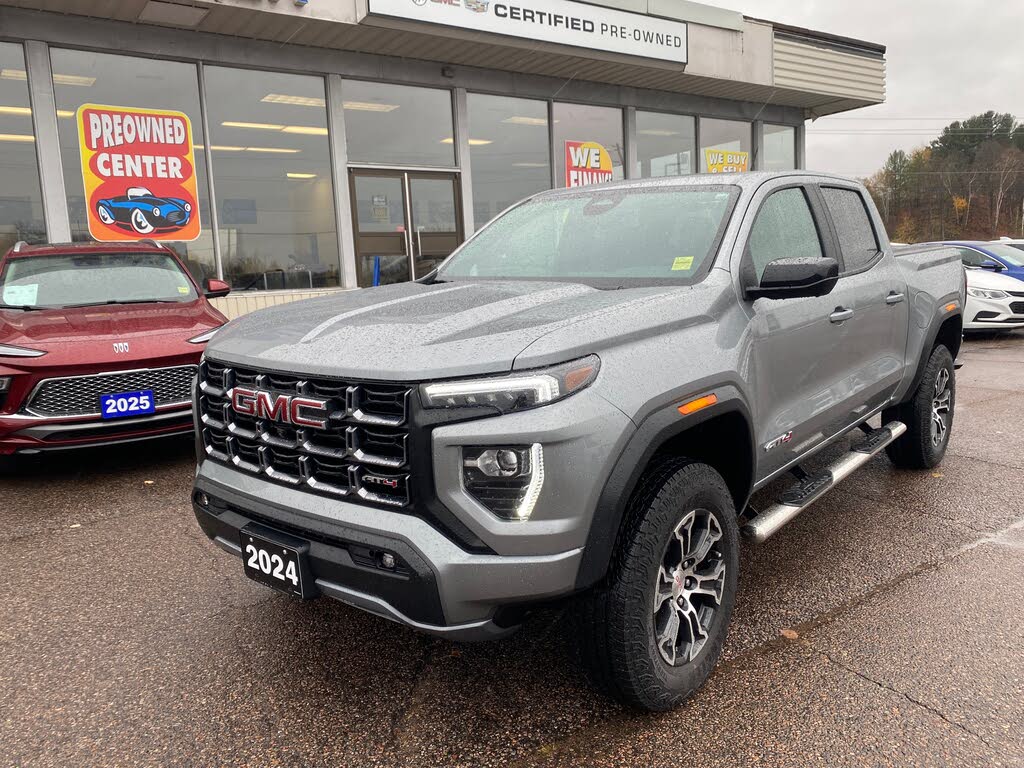 2024 GMC Canyon AT4 Crew Cab 4WD