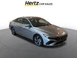 Hyundai Elantra Hybrid Limited FWD