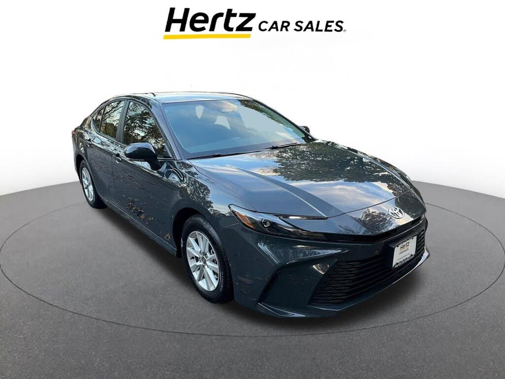 2025 Toyota Camry LE FWD