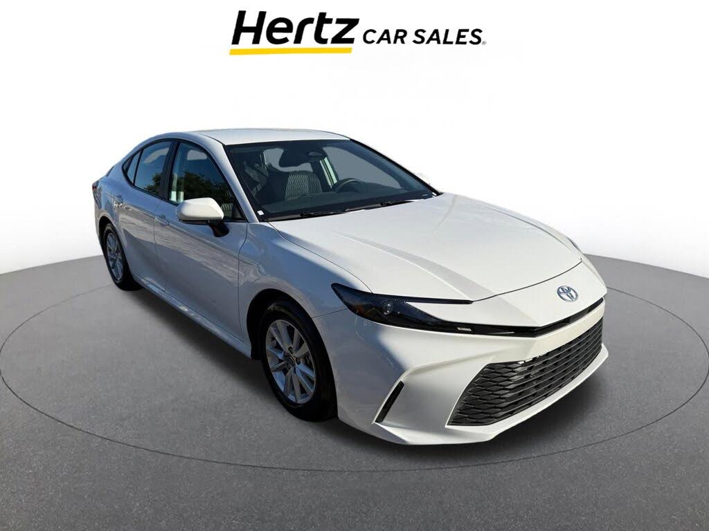 2025 Toyota Camry LE FWD