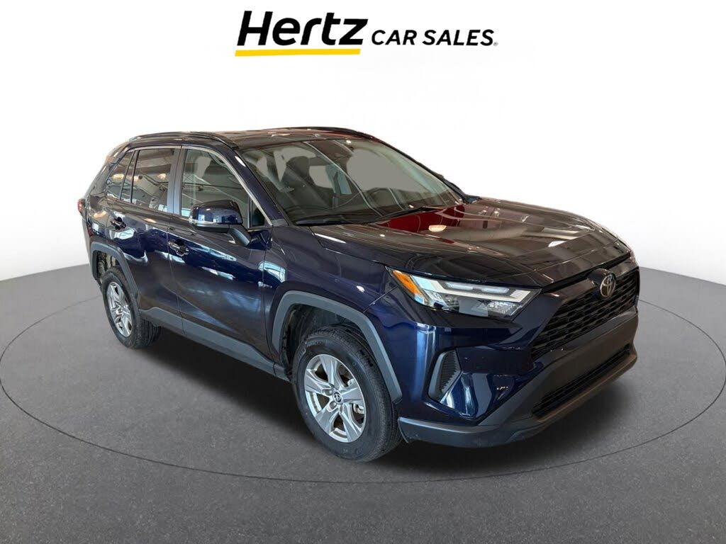 2025 Toyota RAV4 XLE FWD
