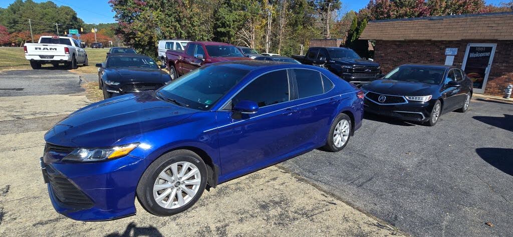 2018 Toyota Camry LE