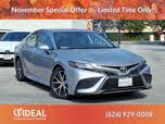 Toyota Camry SE FWD